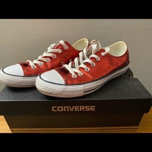 Converse Red Glitter Ankle.